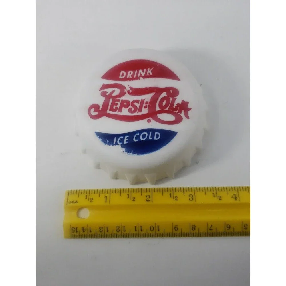 Vintage Munchkin Pepsi Cola Soda Pop Bottle Cap Lunchbox Ice Pack 1996 Vintage